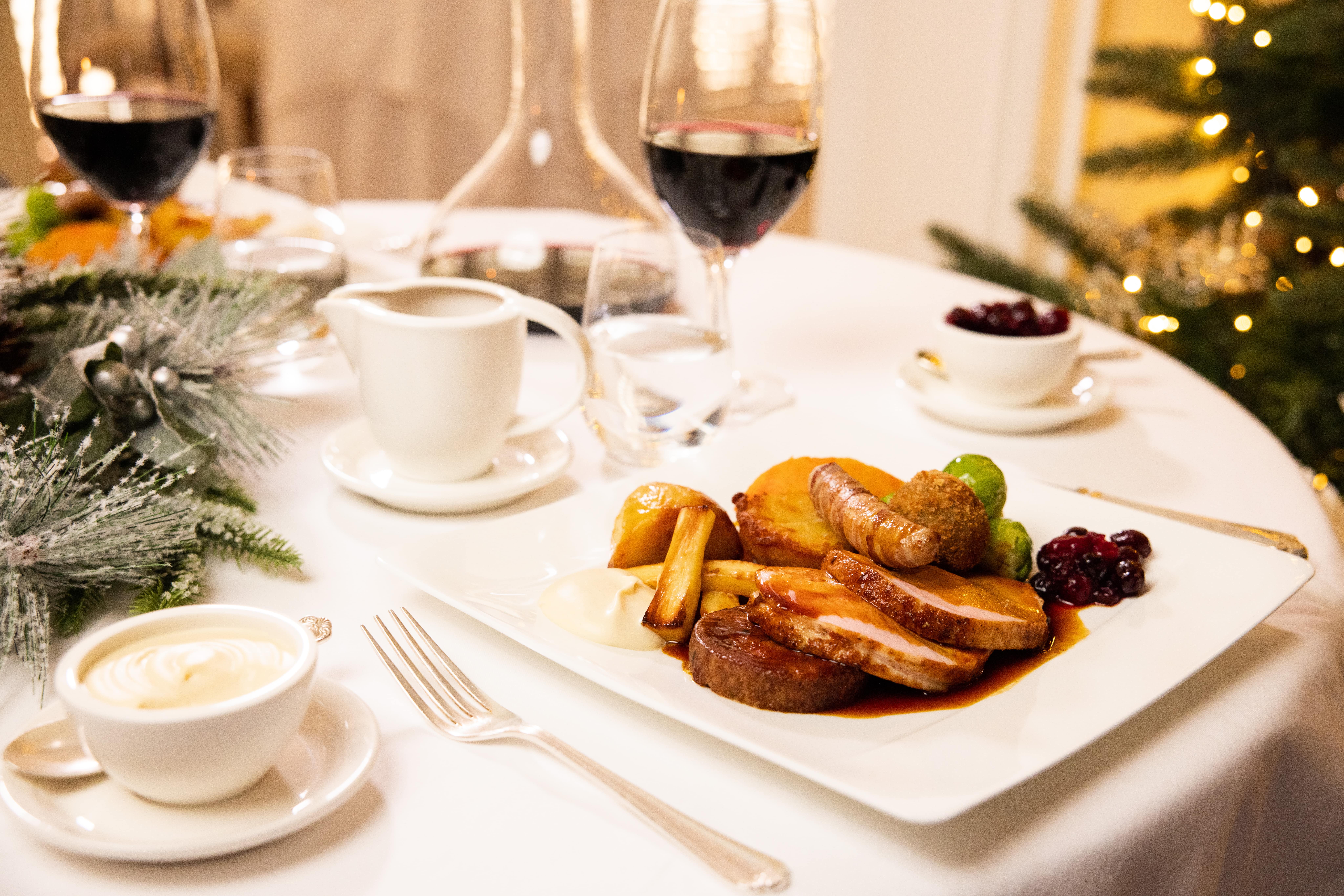 Christmas Lunch Min
